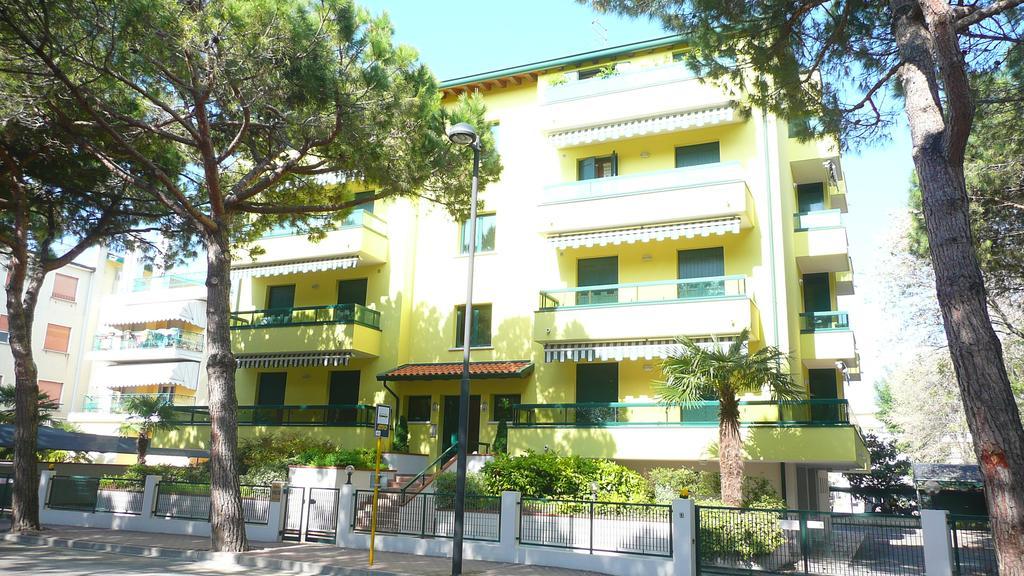 קאורלה Residence Pineta - Agenzia Cocal מראה חיצוני תמונה