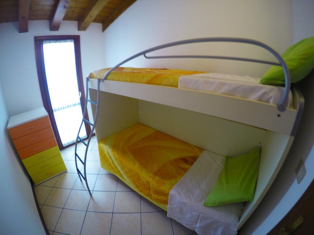 קאורלה Residence Pineta - Agenzia Cocal חדר תמונה