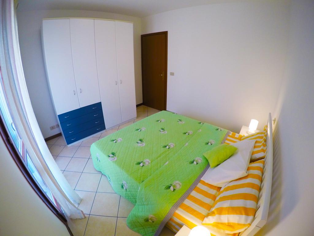 קאורלה Residence Pineta - Agenzia Cocal חדר תמונה